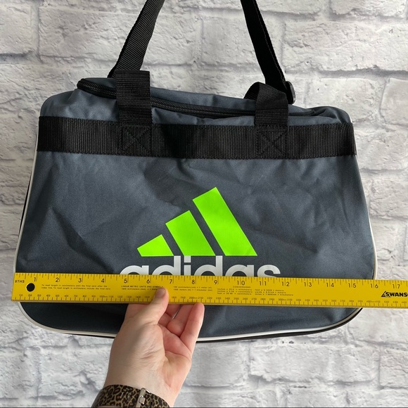 PREOWNED ADIDAS GREY GREEN DUFFLE BAG TOTE BAG GYM BAG - Picture 2 of 8